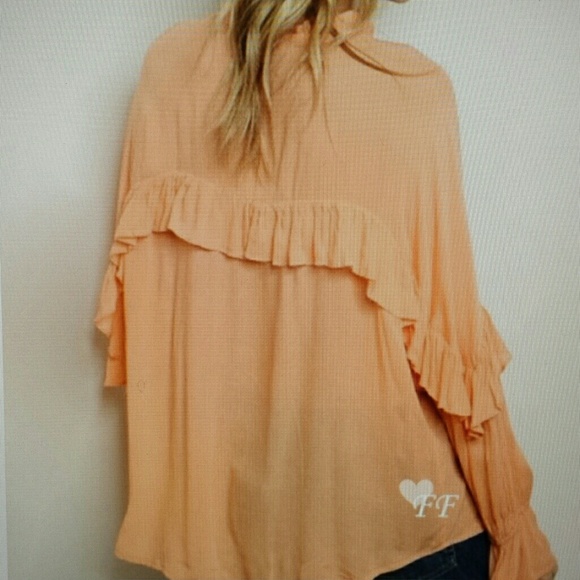 New Arrival. Ruffled long sleeve blouse - Picture 4 of 6